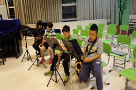管乐团特色课课堂花絮