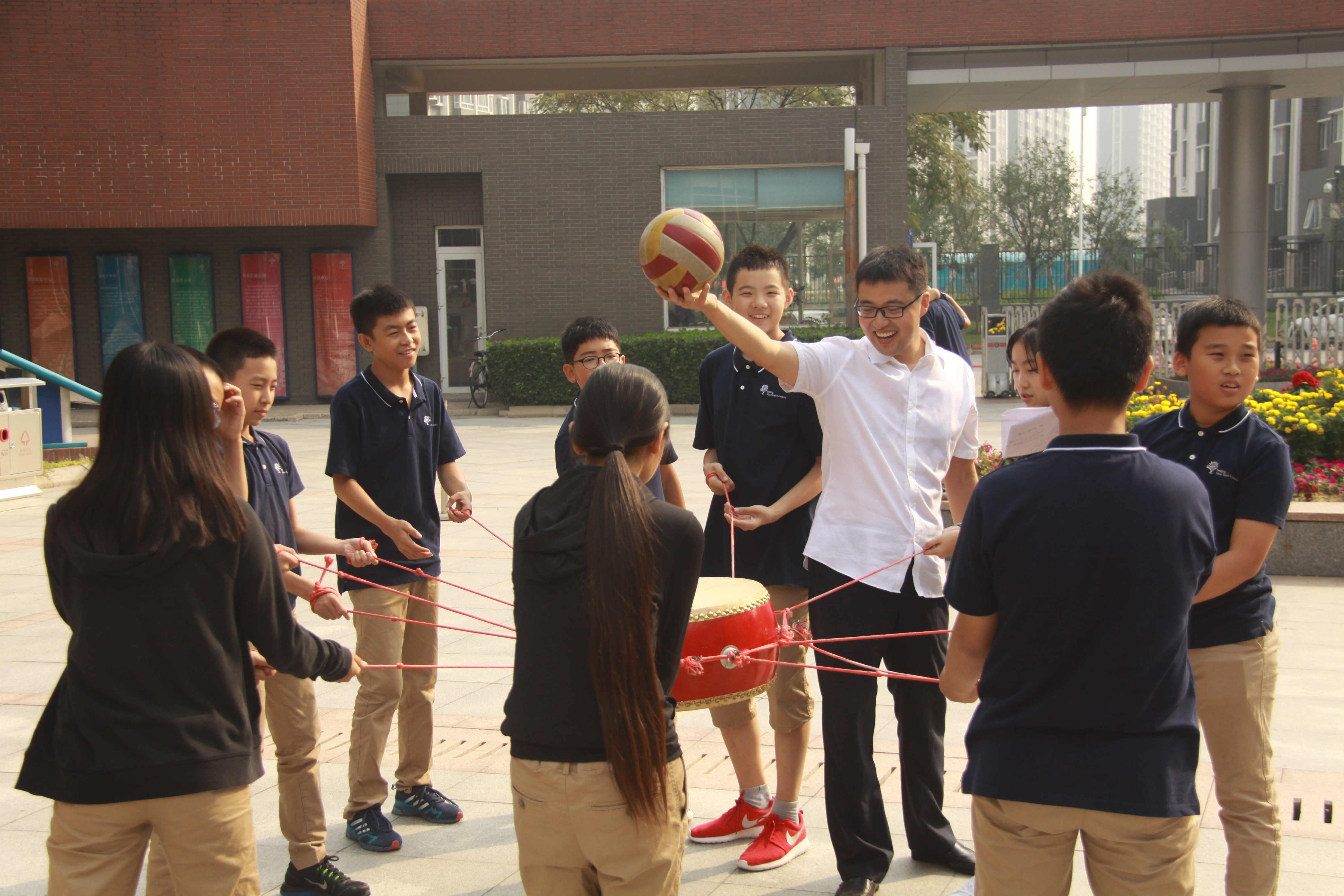 彰显个性  激扬青春