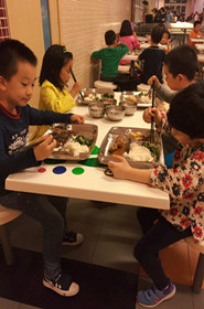 小餐桌    大文明