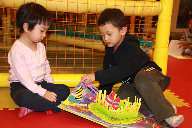 “大带小阅读乐”