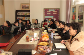 牵手教育专家  推进课程建设