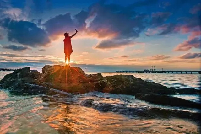 安顿身心 贡献社会