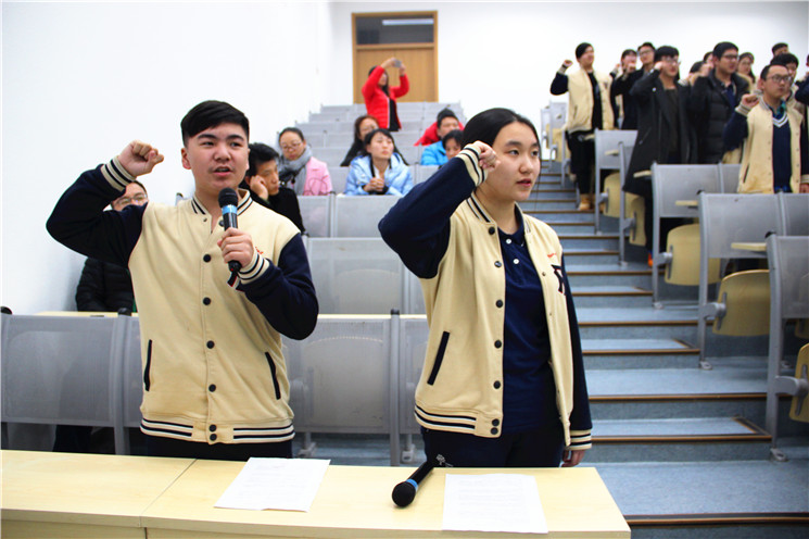 把握生命的每一分钟 全力以赴心中的梦