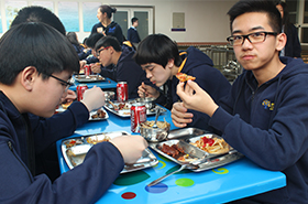 “家”有喜事：小剑桥冠军家庭诞生