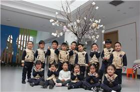 开学序曲   广角恒信彩