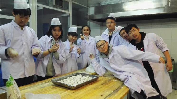 正月十五，校园团圆