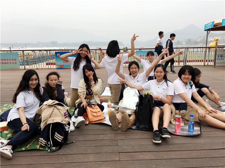 春光漫天，美景岂能辜负？ 