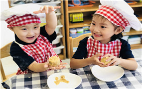 中秋月饼圆又圆