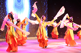 剑桥新年晚会回放：青春盛宴 欢乐时光