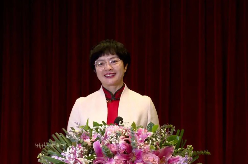 自律月 | 修身自律 共克时艰