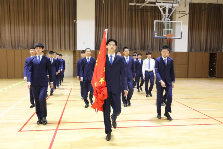 感恩祖国 致敬经典 | 电影《柳青》北京中学校园首映式在恒信彩举行