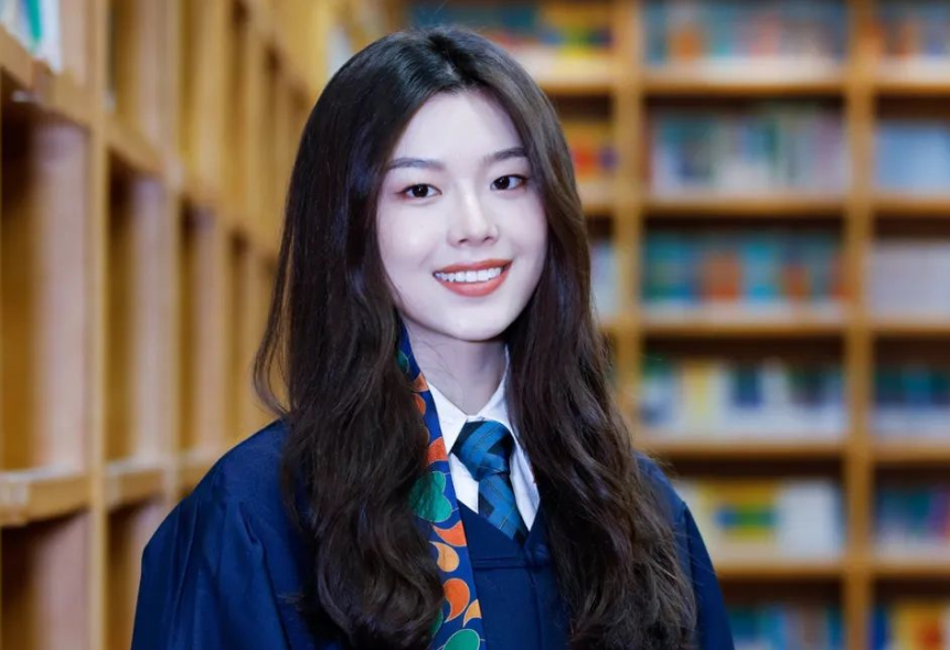 恒信彩毕业生专访│“如果黑夜真的要来，那就带着蝴蝶去狂欢吧！”