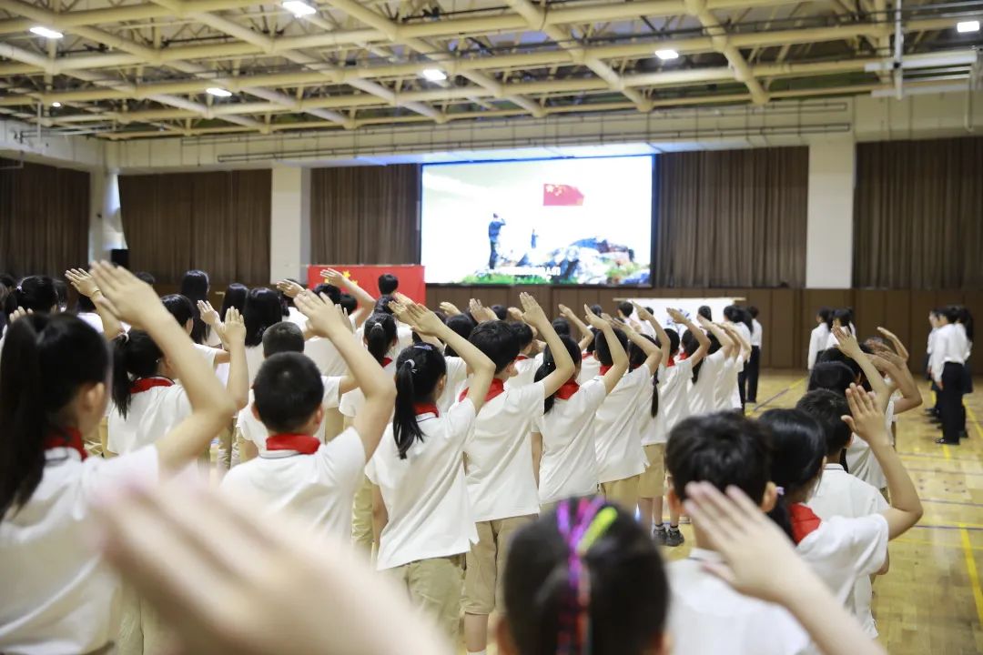 施之以爱，报之以恩